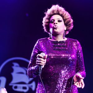chb-20120707-0856_Macy Gray