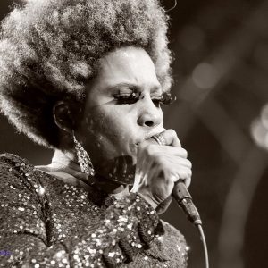 chb-20120707-0862_Macy Gray