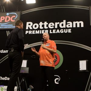 Raymond van Barneveld tijdens Betway Premier League in Rotterdam Ahoy