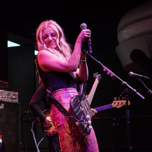 Lindsay Ell @ C2C Country to Country 2020 in AFAS Live