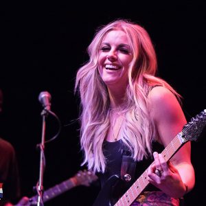 Lindsay Ell @ C2C Country to Country 2020 in AFAS Live