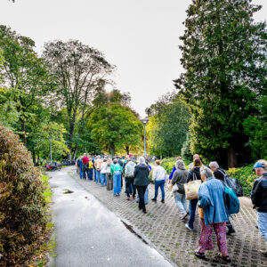 Sfeerimpressie van het enthousiaste publiek in het Zuiderparktheater tijdens het concert van Danny Vera.